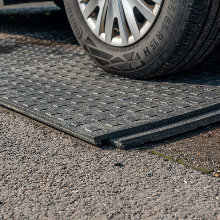 GroundTrak Temporary Ground Protection Mat 800mm x 1200mm x 22mm - 50 - Image 1