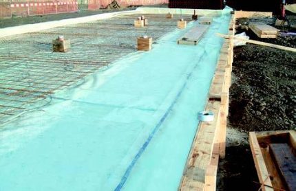Monarflex Ultra 250 Damp Proof Membrane Sheeting - 4m x 25m