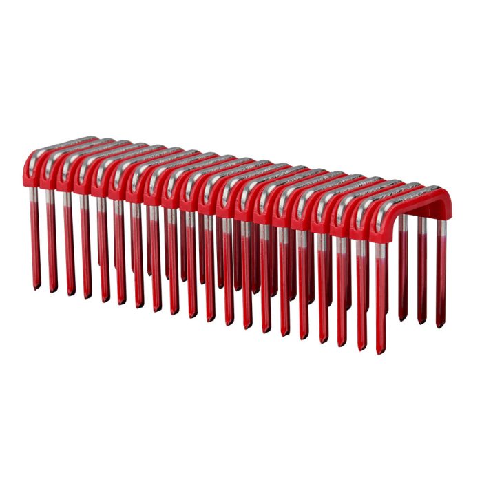 Milwaukee MNM1-600 1" Insulated Cable Staples - 600 PC - Image 1