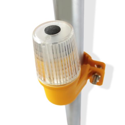 BIGBEN® White Scaffold Light - 1