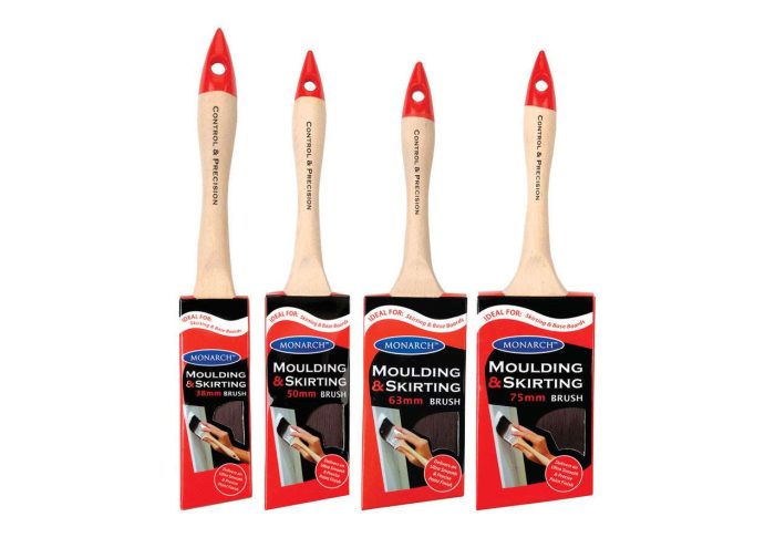 Monarch Moulding And Skirting Brush - 38mm - Image 1